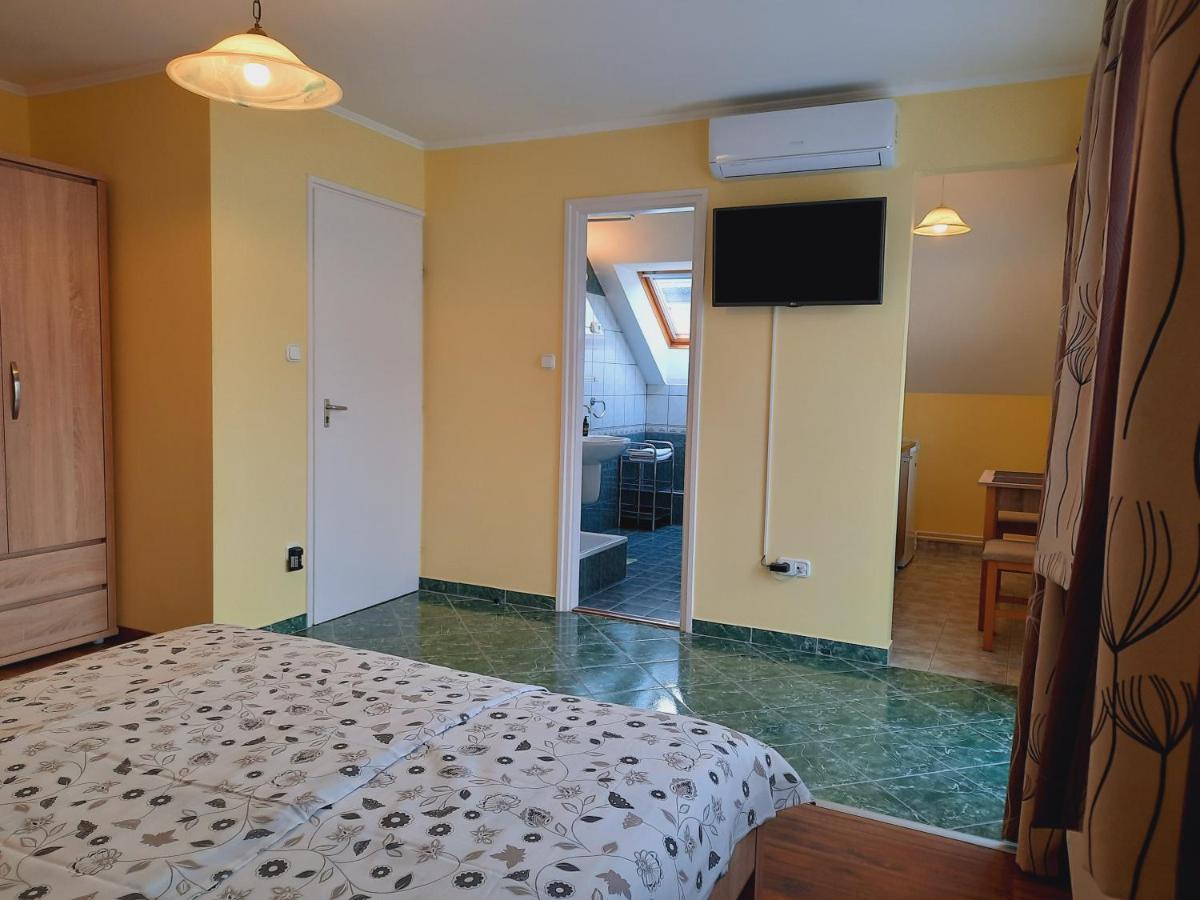 Apartmanhaz King Hévíz Exterior foto
