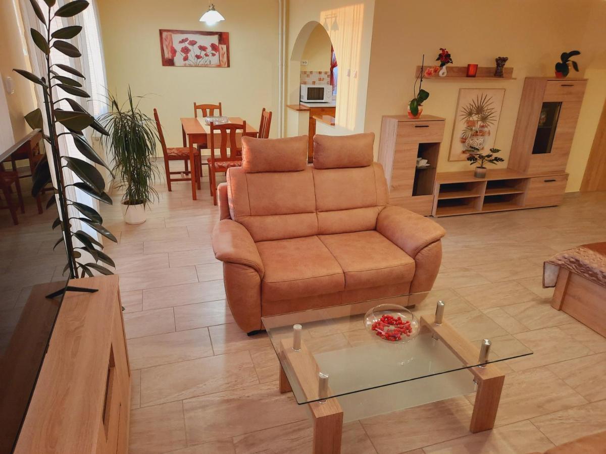 Apartmanhaz King Hévíz Exterior foto