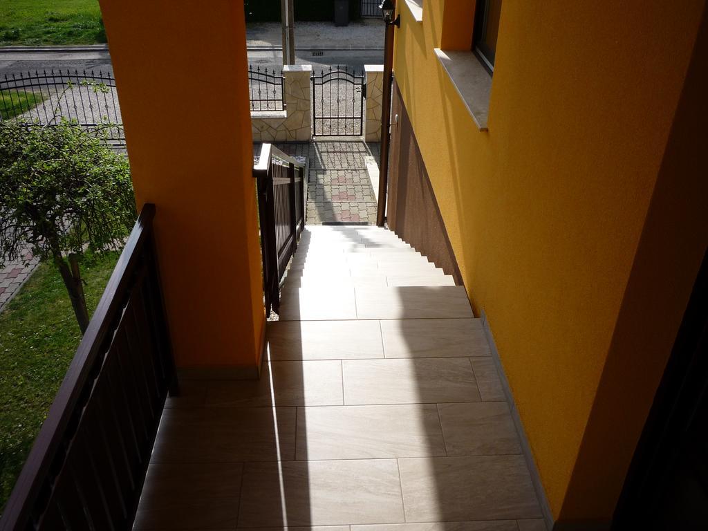 Apartmanhaz King Hévíz Exterior foto